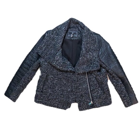 Women's Black and Gray Jacket - Picture 3 of 5